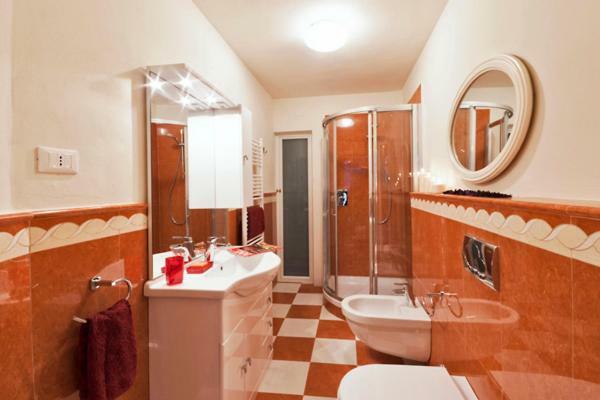 Via Dei Fossi Apartment Флоренция Экстерьер фото