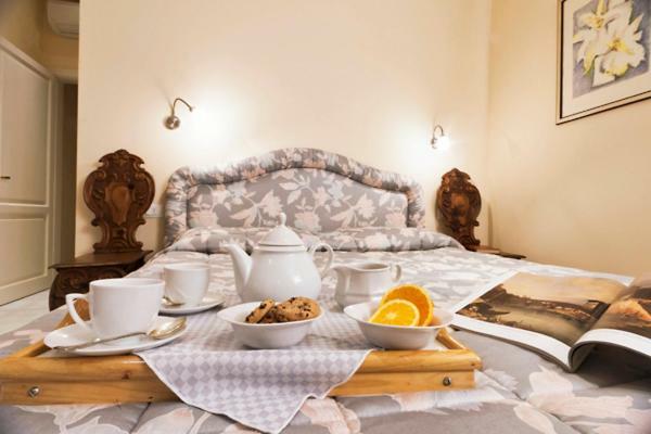 Via Dei Fossi Apartment Флоренция Экстерьер фото